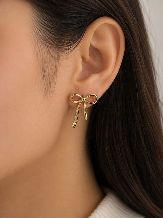 Bow earrings